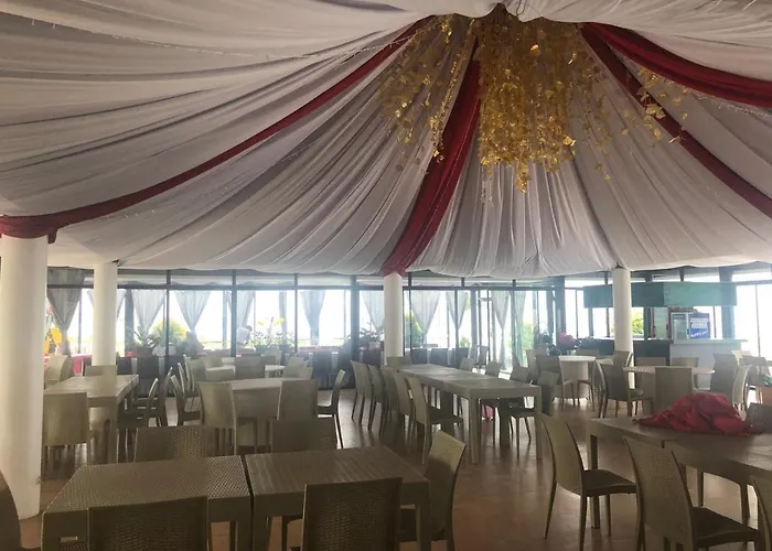 Hotel Acapulco *